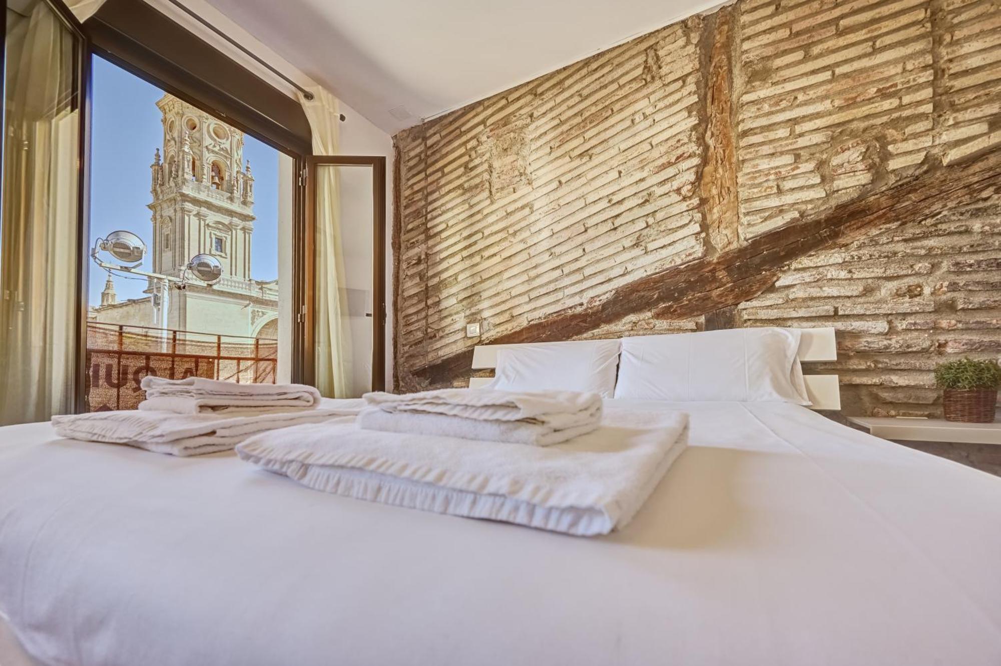 Balcon Del Mercado By Clabao Apartment Logrono